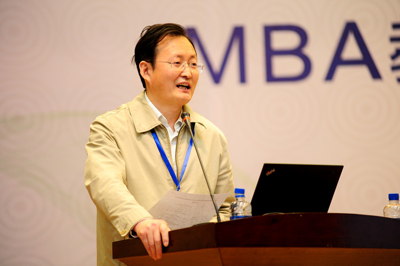 国务院学位办副主任、教育部学位管理与研究生教育司副司长黄宝印讲话